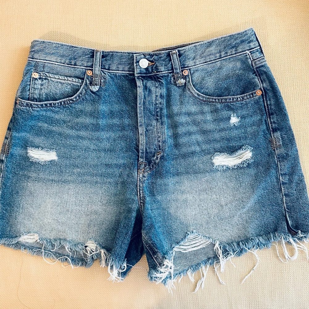 Free People Makai Cut Out Jean Shorts